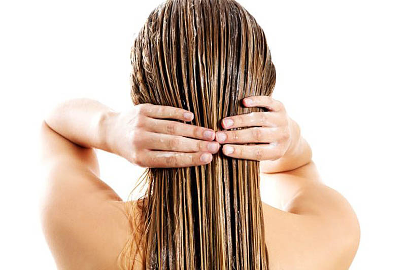 Медовая маска для волос даёт незабываемые ощущения